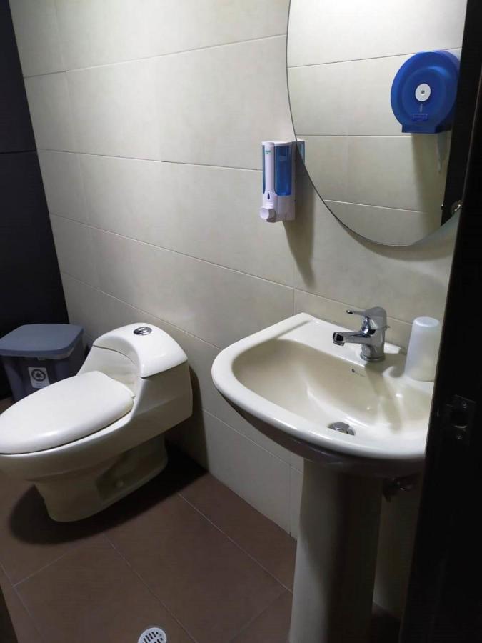 La Kapital Hotel Ambato Kültér fotó